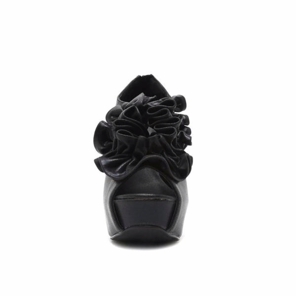 Ruffle Ankle Booties - Picture 4 of 4